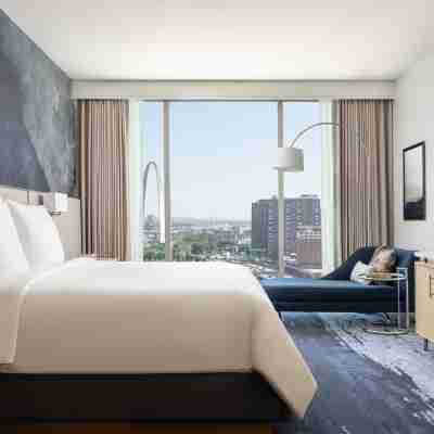 Four Seasons St. Louis Rooms