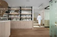 QT Gold Coast - spa