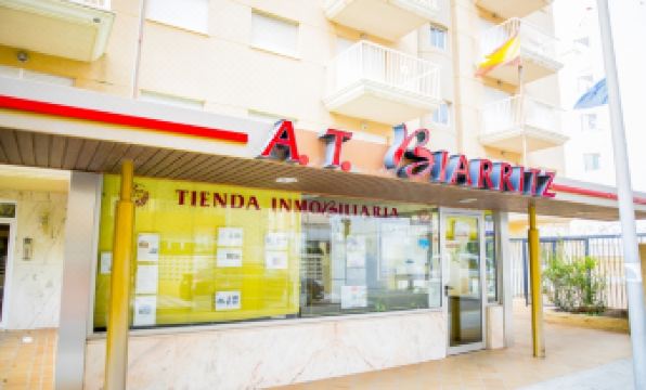 Apartamentos Turisticos Biarritz - Bloque I - Housity