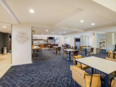 Sonesta Select Phoenix Chandler Hotels in Chandler