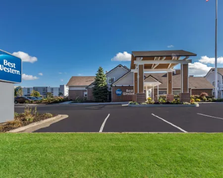 Best Western Fishkill Inn  Suites Hotels in Fishkill