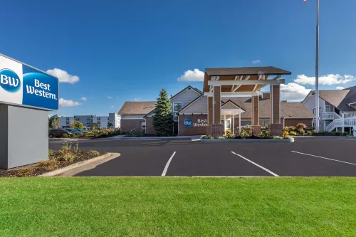 Best Western Fishkill Inn  Suites