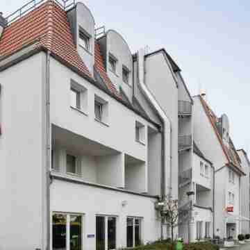 Ibis Frankfurt Airport Hotel Exterior