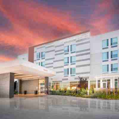 SpringHill Suites Kenosha Hotel Exterior