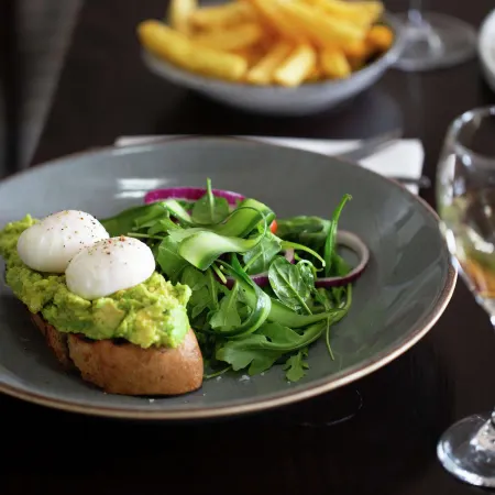 DoubleTree by Hilton Brighton Metropole
