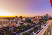Toms Court Hotel - 4-Star