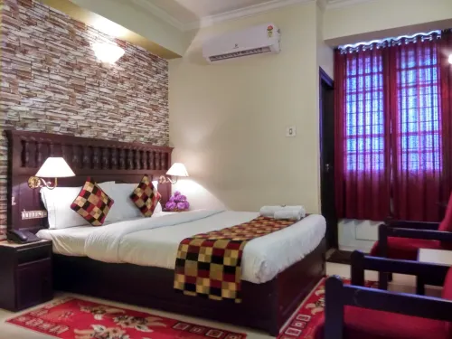 Hotel Palace Tower Hotels in Thrissur