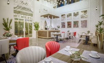 Central Inn Souq Waqif