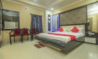 OYO 27610 Hotel Landmark
