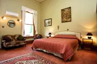 Ugbrooke Country Estate Hotels in 