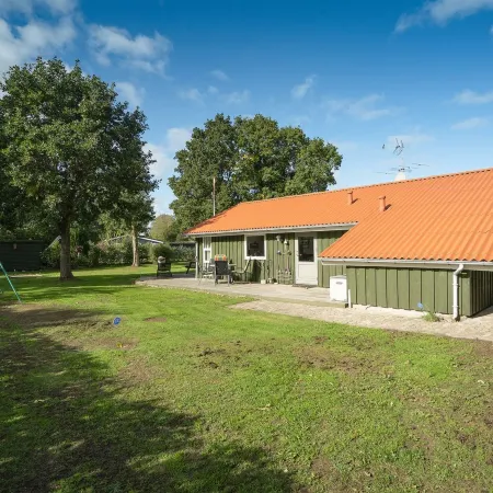 "Hermand" - 700m from the Sea