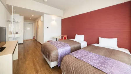 Michitabi Hotel Отели рядом с достопримечательностью «Aloha Divers Okinawa»