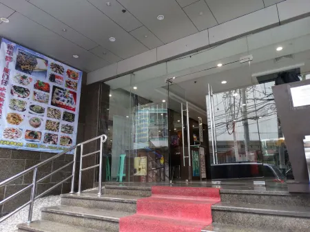 Dela Chambre Hotel Отели рядом с достопримечательностью «University Tower 1»