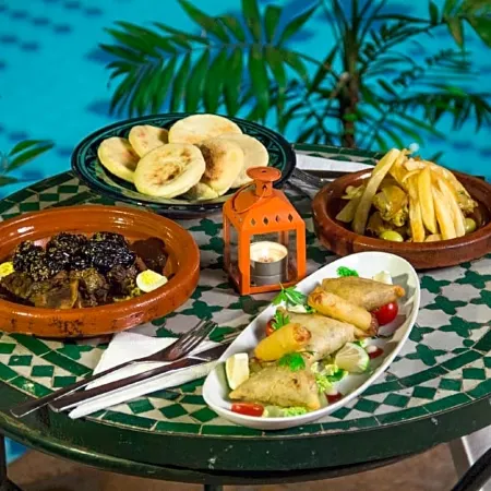 Amani Hotel Suites & Spa Отели рядом с достопримечательностью «Ивернаж»