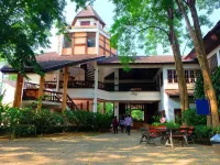 The Legacy River Kwai Resort Отели в г. Dan Makham Tia