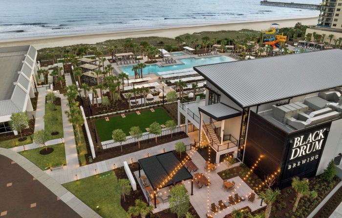 Royale Palms Condominiums