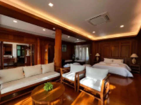 บ้านวนาสิน โรงแรมในตาก