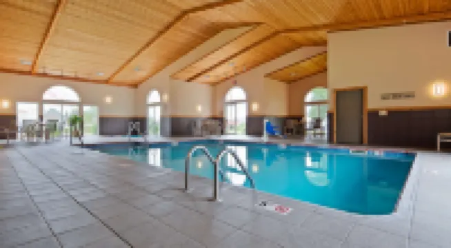 Best Western Plus Menomonie Inn  Suites