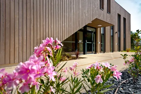 Kyriad Residence Cabries - Plan de Campagne