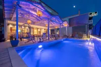 Adonis Hotel - 3-Star