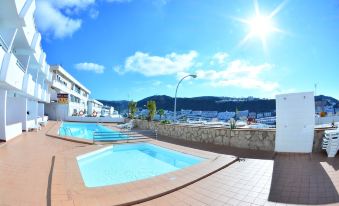 Apartamentos Livvo Puerto Bello - Housity