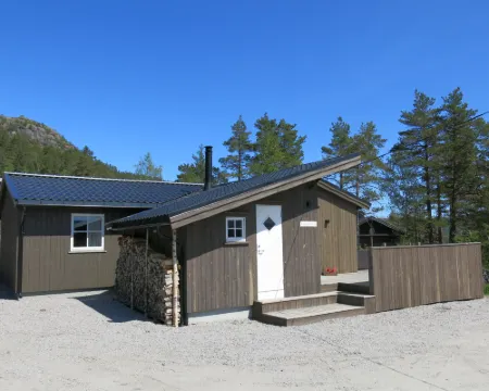 Torfinnbu Hotels in Fossdal