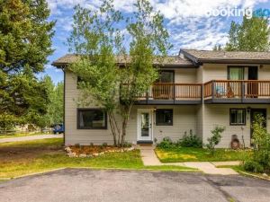 Eagle Vail 4Br Townhouse on Golf Course