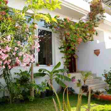 Lana Villa Hotel Exterior