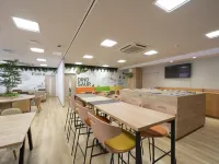 โรงแรมอีโคโน ฟูกูอิ สเตชั่น - พร้อมอาหารเช้า