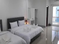 DK Grand Hotel