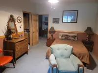 Meisterhaus Bed & Breakfast Hotels in Faribault