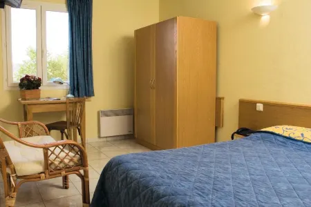 Hotel du Mont Servy Отели в г. Сент-Еними