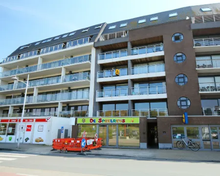 Albatros 301 with Balcony Hoteles en Bredene