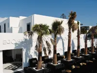 Myconian O Hotel Hotels near Ornos