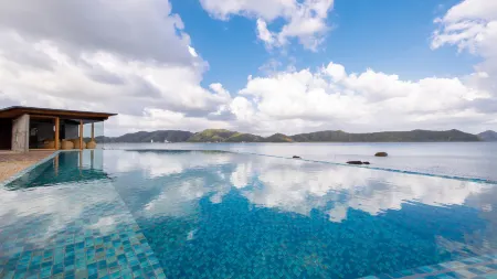 Denpaku the Beachfront Mijora