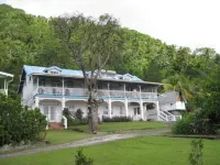 La Haut Resort Hotels in Bouton