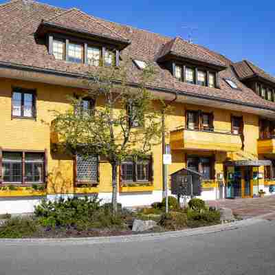 Bio- und Wellnesshotel Alpenblick Hotel Exterior