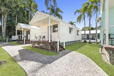 Mossman Resort Holiday Villas
