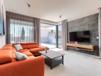 Villa MI