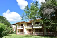 Hunters Lodge