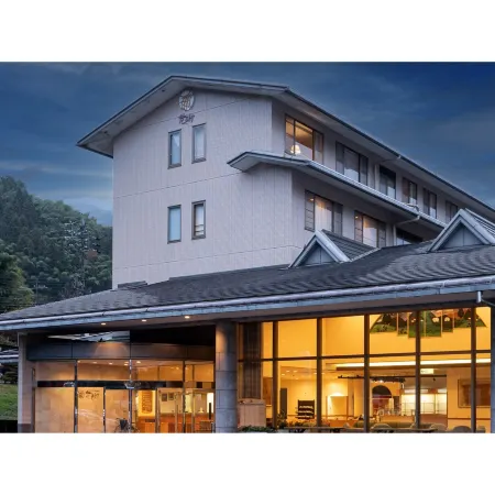 Hotel Hanasarasa Отели рядом со станцией JR Nakatsugawa station