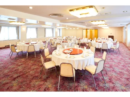 Marroad Inn Tokyo Отели рядом с достопримечательностью «Токиоский университет иностранных исследований»