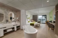 Serenade All Suites - Adults Only Resort