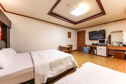 Prince Hotel