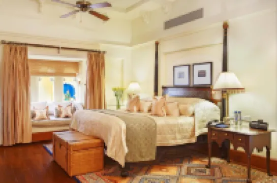 烏代維拉斯歐貝羅伊飯店 酒店