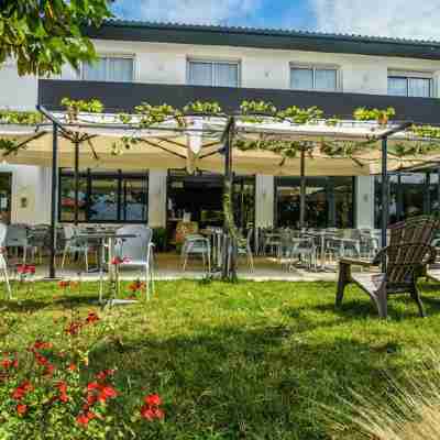 Logis Hôtels Gnàc é Pause Hotel Exterior