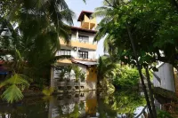 L&D Lodge