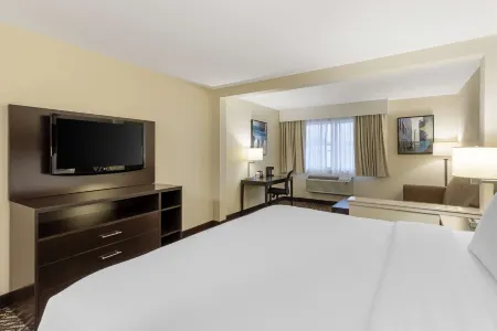 Best Western St. Louis Inn Отели рядом с достопримечательностью «Заповедник Тесзарс Вудс»