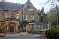 Holmfield Arms - parking