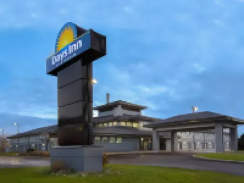 Days Inn by Wyndham Barrie Hotels in Barrie